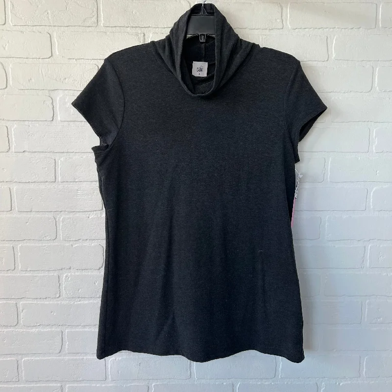 women's tops for those who want to add a bit of flair and personality to their looksTop Short Sleeve Basic By Cabi In Grey, Size: M