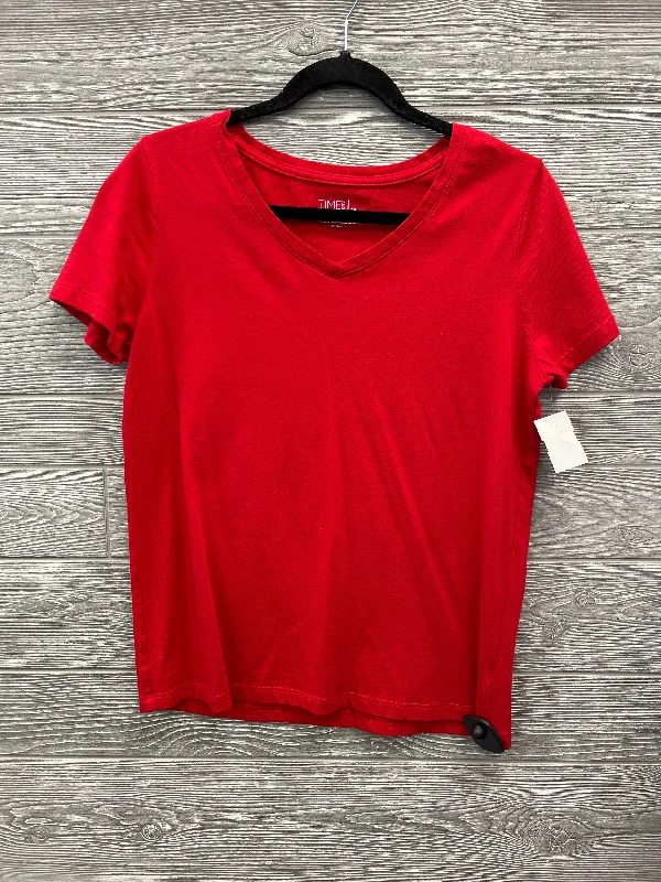 women's tops for those who want to add a touch of elegance and sophistication to their everyday wearTop Short Sleeve Basic By Time And Tru In Red, Size: M