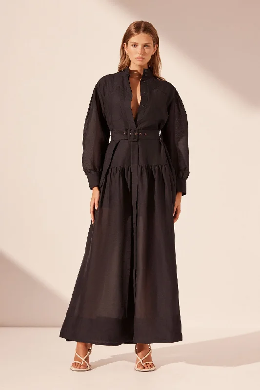 Laced DressCELESTE LONG SLEEVE TIERED SHIRT MAXI DRESS - BLACK