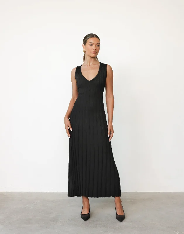 Ruffled Hem DressMariposa Maxi Dress (Black)